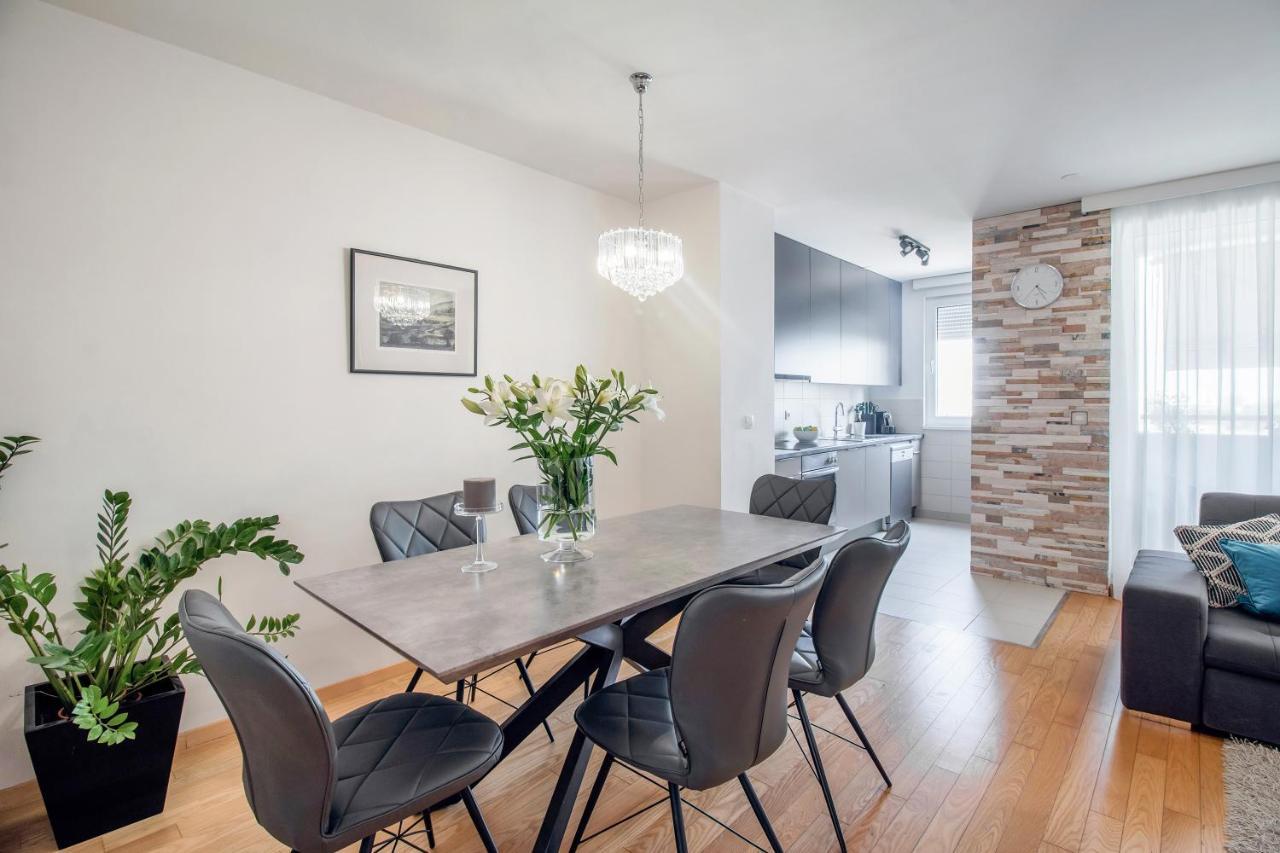Apartment Montesa Zadar With Free Parking And Balcony Exterior foto