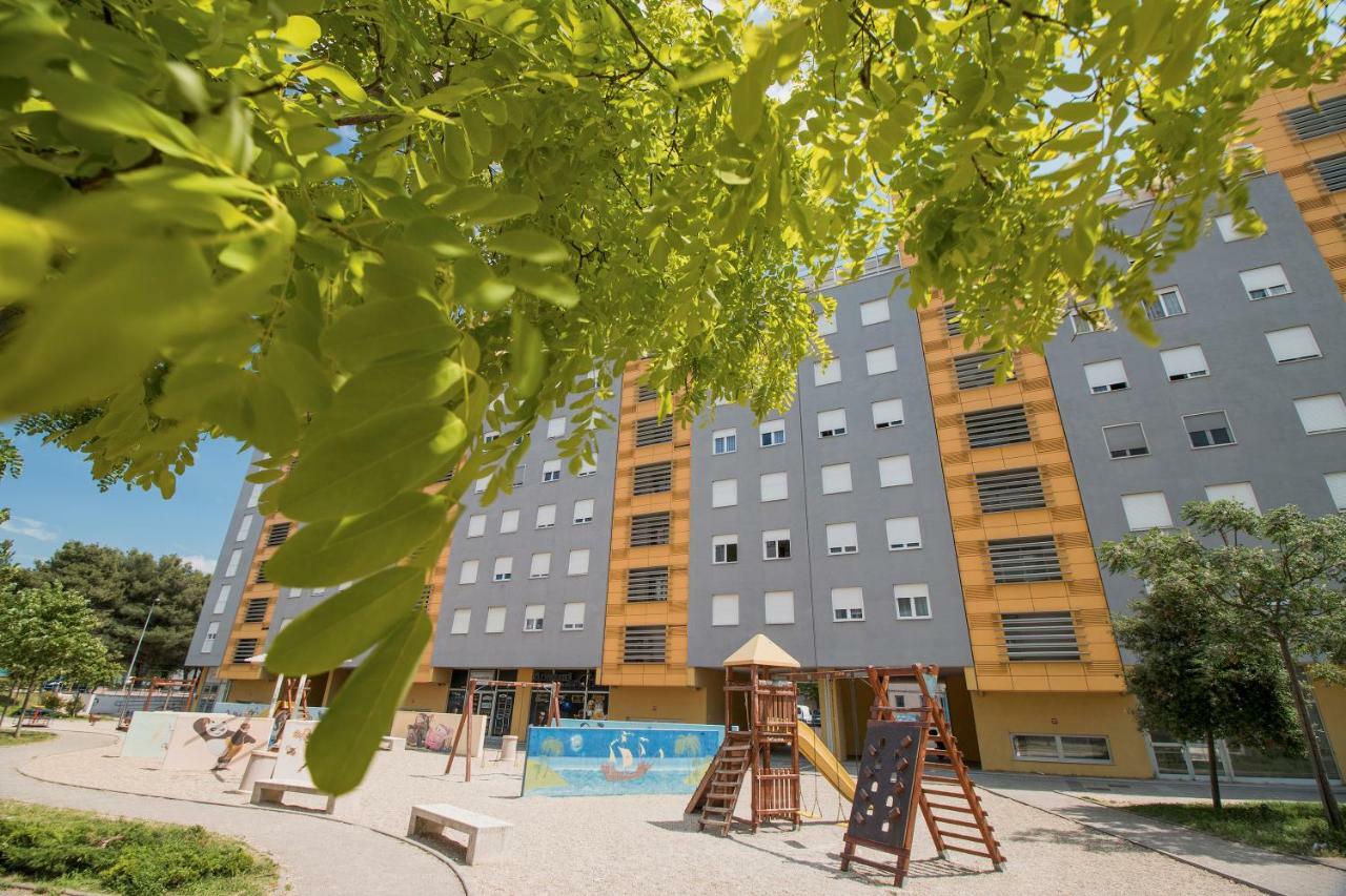 Apartment Montesa Zadar With Free Parking And Balcony Exterior foto