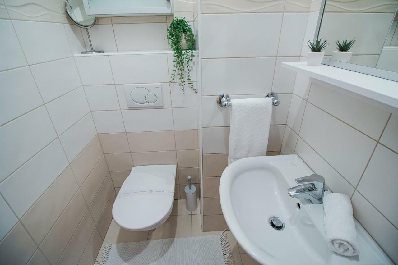 Apartment Montesa Zadar With Free Parking And Balcony Exterior foto